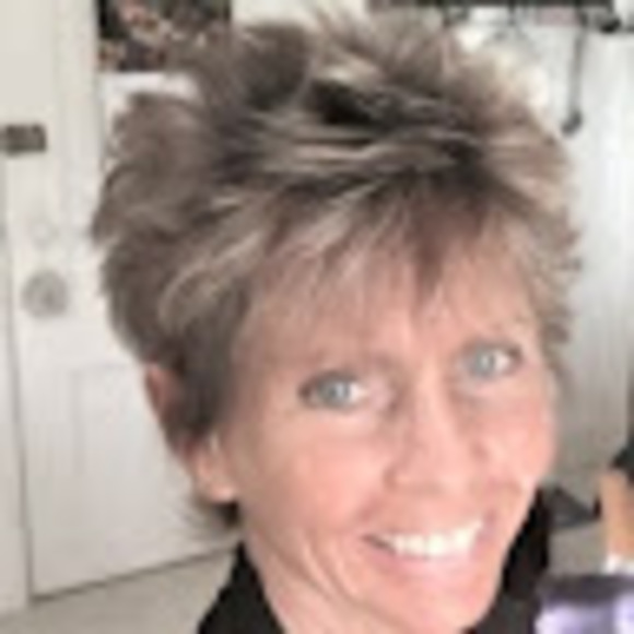 Meet your Posher, Tammy - Picture 1 of 1